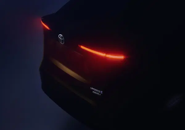Toyota, a Ginevra arriva il B-SUV ibrido con trazione integrale