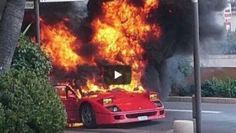Dramma rosso a Montecarlo: brucia una Ferrari F40 in strada [video]