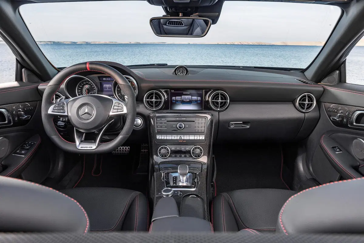 Mercedes-Benz SLC (2016-21) (20)
