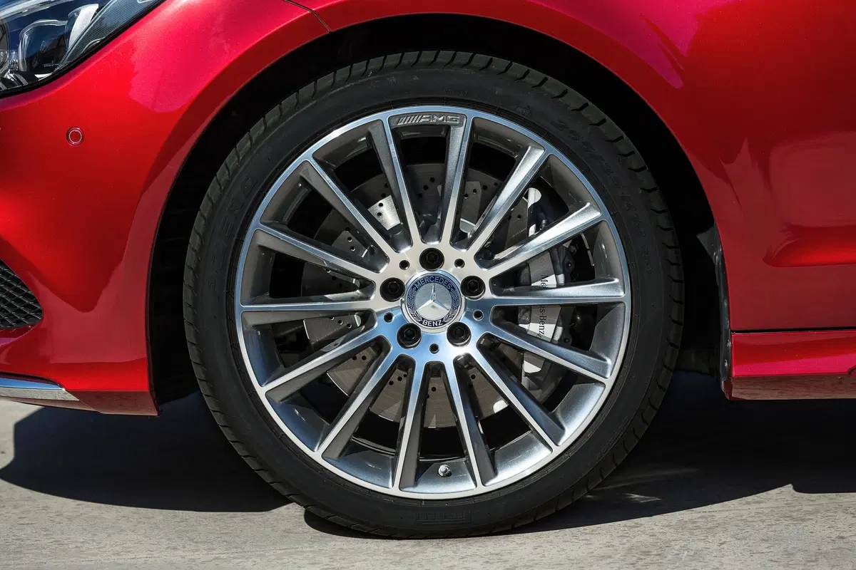 Mercedes-Benz CLS 350 d 4Matic Auto Premium Plus (68)