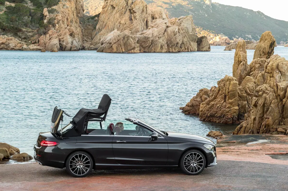 Mercedes-Benz Classe C Cabrio 200 d Cabrio Executive (6)