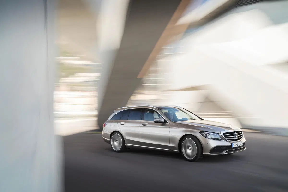 Mercedes-Benz Classe C Station Wagon 200 d Premium (7)