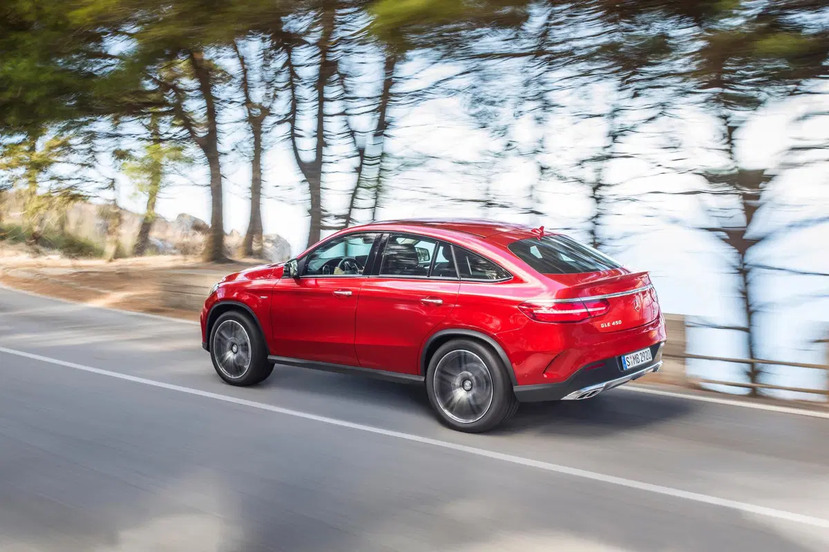 Mercedes-Benz GLE Coupé 350 d 4Matic Coupé Premium (26)