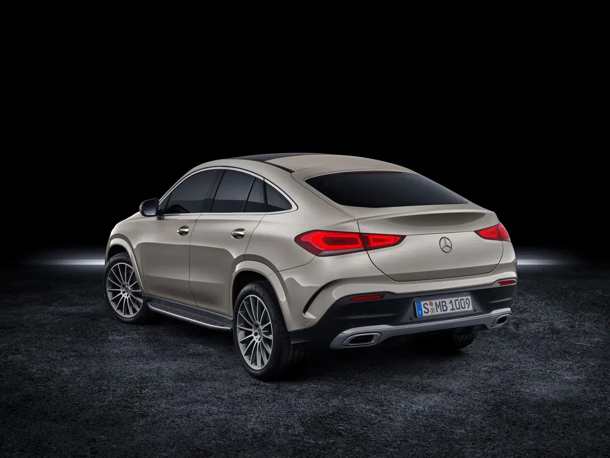 Mercedes-Benz GLE Coupé 350 d 4Matic Coupé Premium (4)