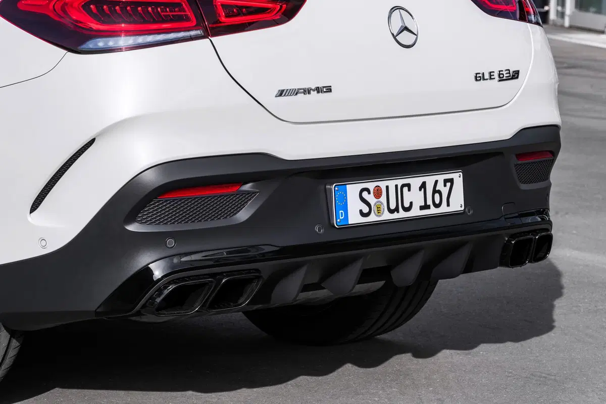 Mercedes-Benz GLE Coupé 63 4Matic Coupé AMG (11)