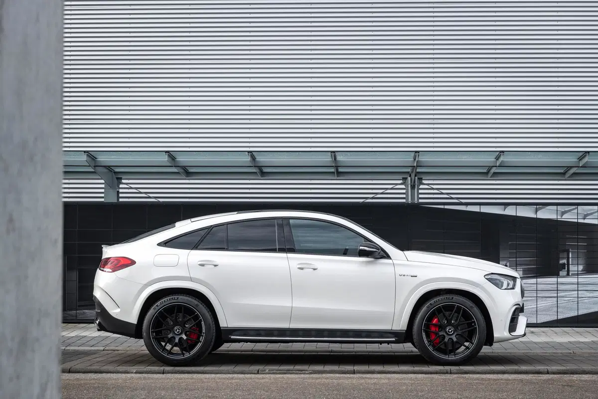 Mercedes-Benz GLE Coupé 63 S 4Matic Coupé AMG (6)