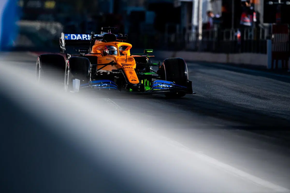 F1 2020, test Barcellona, Day 1: Hamilton al top (3)