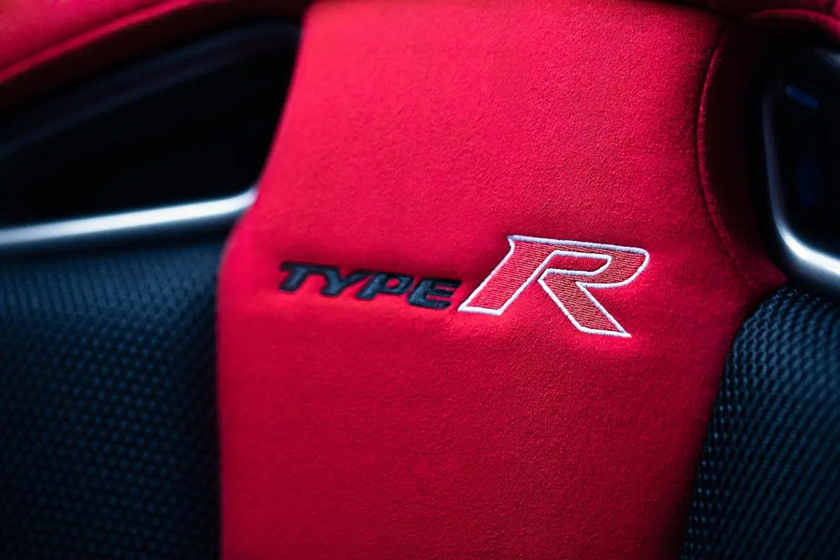 Honda Civic Type R 2020: arrivano due nuove serie speciali  (11)