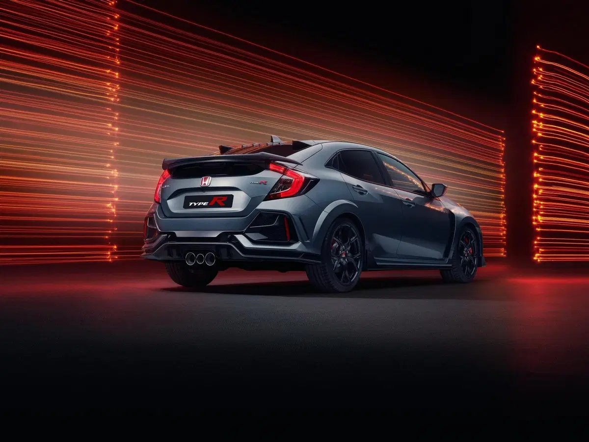 Honda Civic Type R 2020: arrivano due nuove serie speciali  (9)