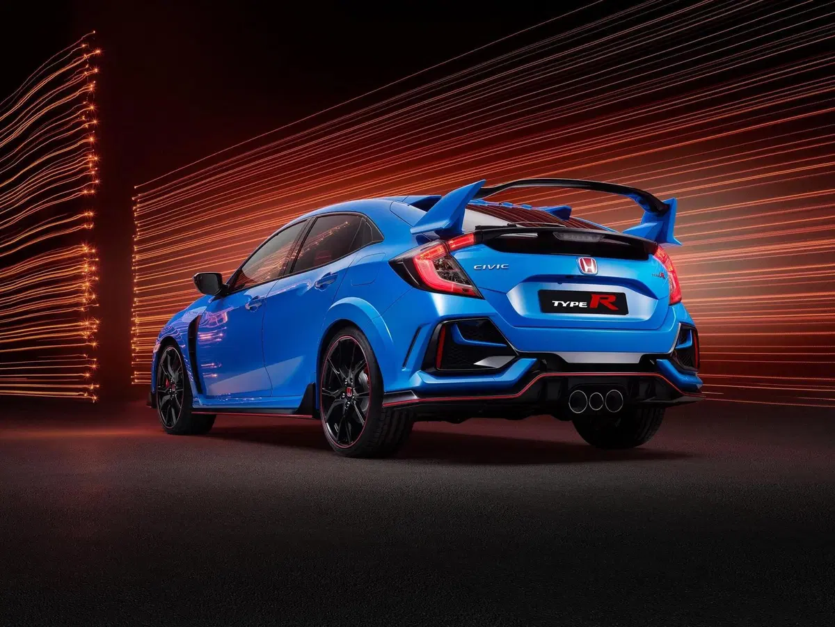 Honda Civic Type R 2020: arrivano due nuove serie speciali  (21)
