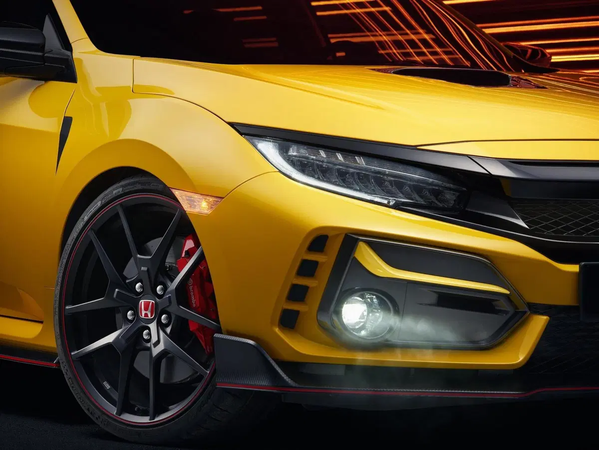 Honda Civic Type R 2020: arrivano due nuove serie speciali  (34)