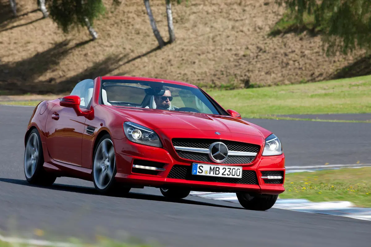 Mercedes-Benz SLK 200 BlueEFFICIENCY Sport (25)