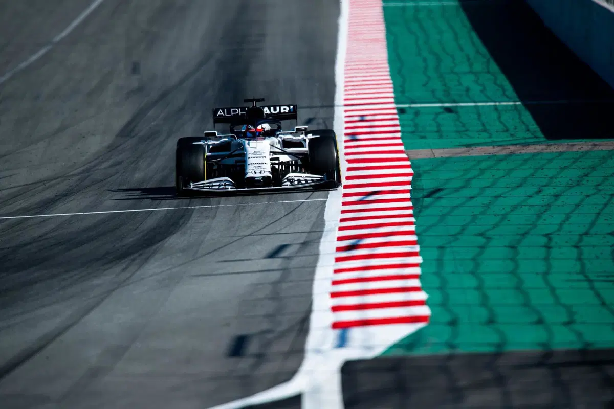 Formula 1 2020, test Barcellona, Day 2: Raikkonen al top (19)