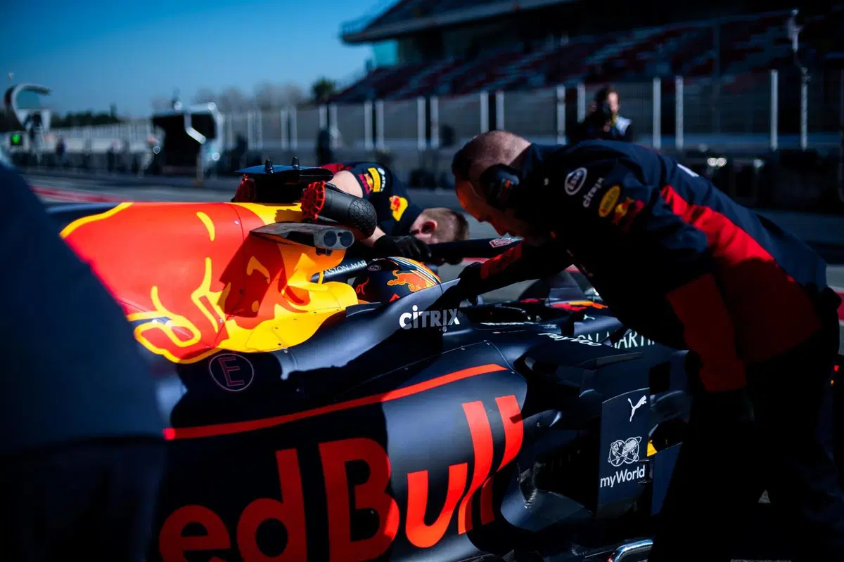 Formula 1 2020, test Barcellona, Day 2: Raikkonen al top (21)