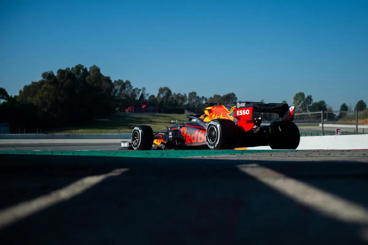 Formula 1 2020, test Barcellona, Day 2: Raikkonen al top (34)