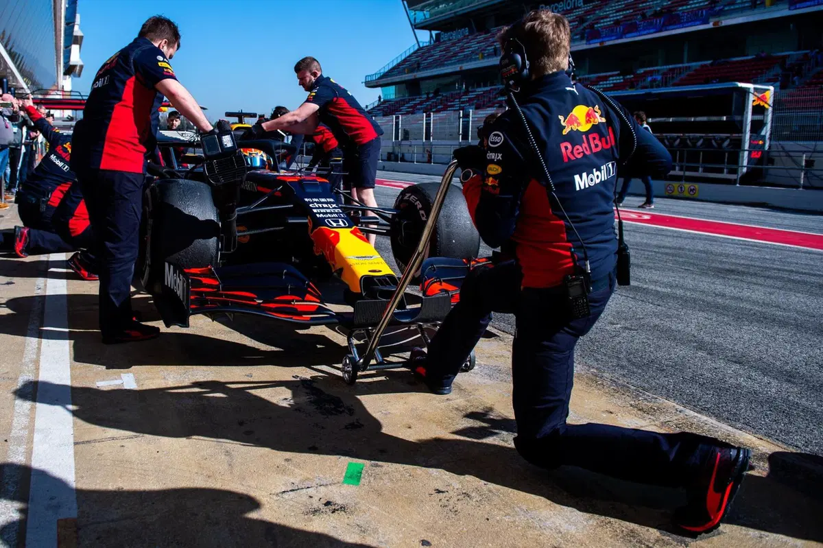Formula 1 2020, test Barcellona, Day 2: Raikkonen al top (60)