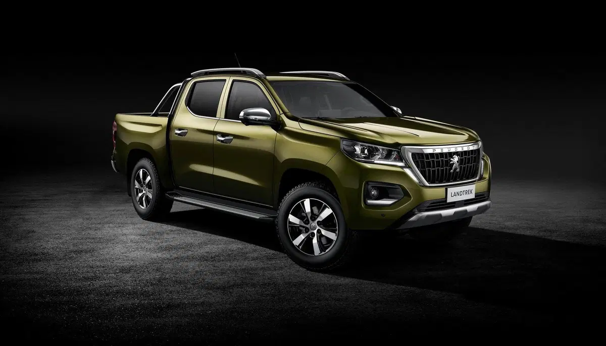 Peugeot Landtrek: arriva il pick up, ma non per l'Europa (20)