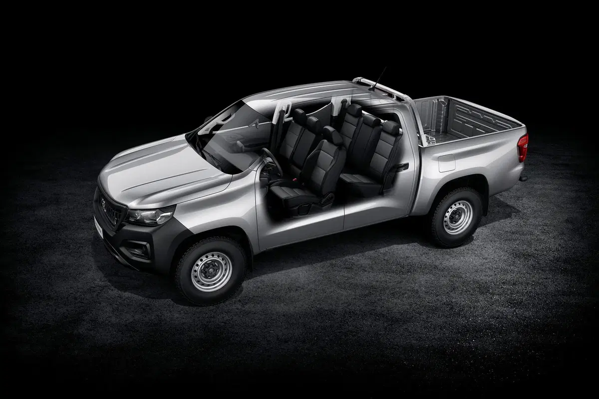 Peugeot Landtrek: arriva il pick up, ma non per l'Europa (23)