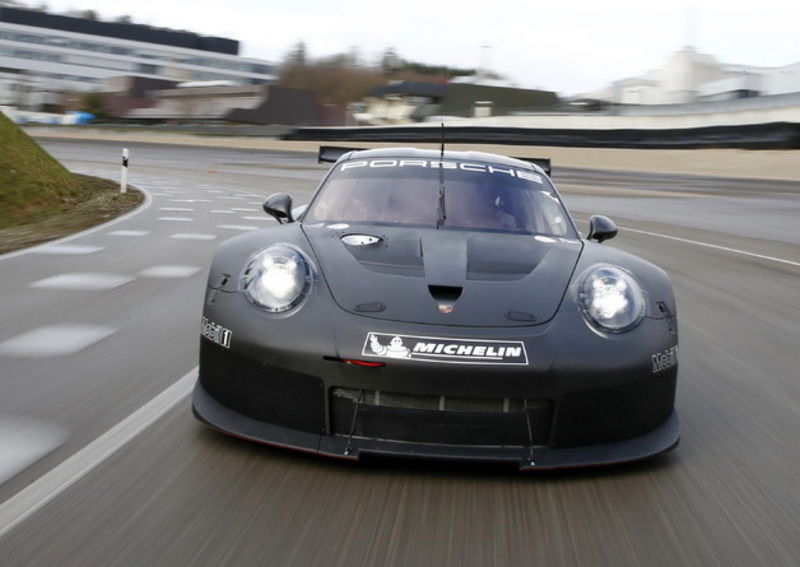 Porsche 911 GTE 2017, ecco le prime immagini