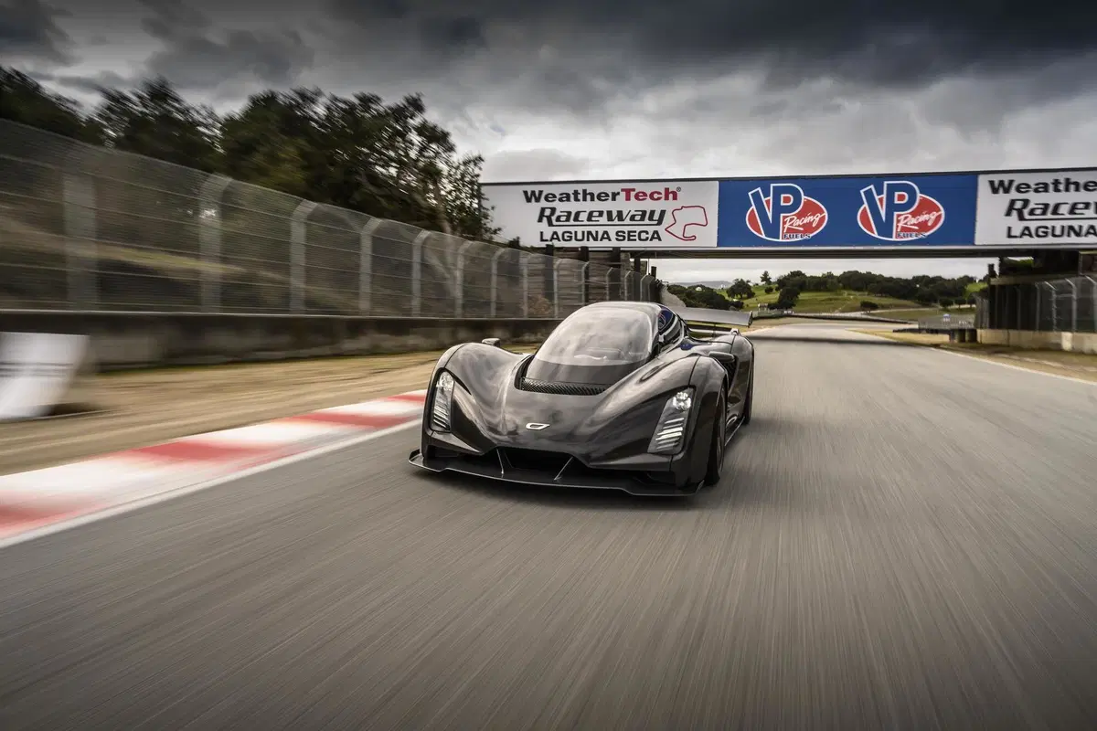 Czinger 21C, i dettagli tecnici della hypercar ibrida da 432 km/h