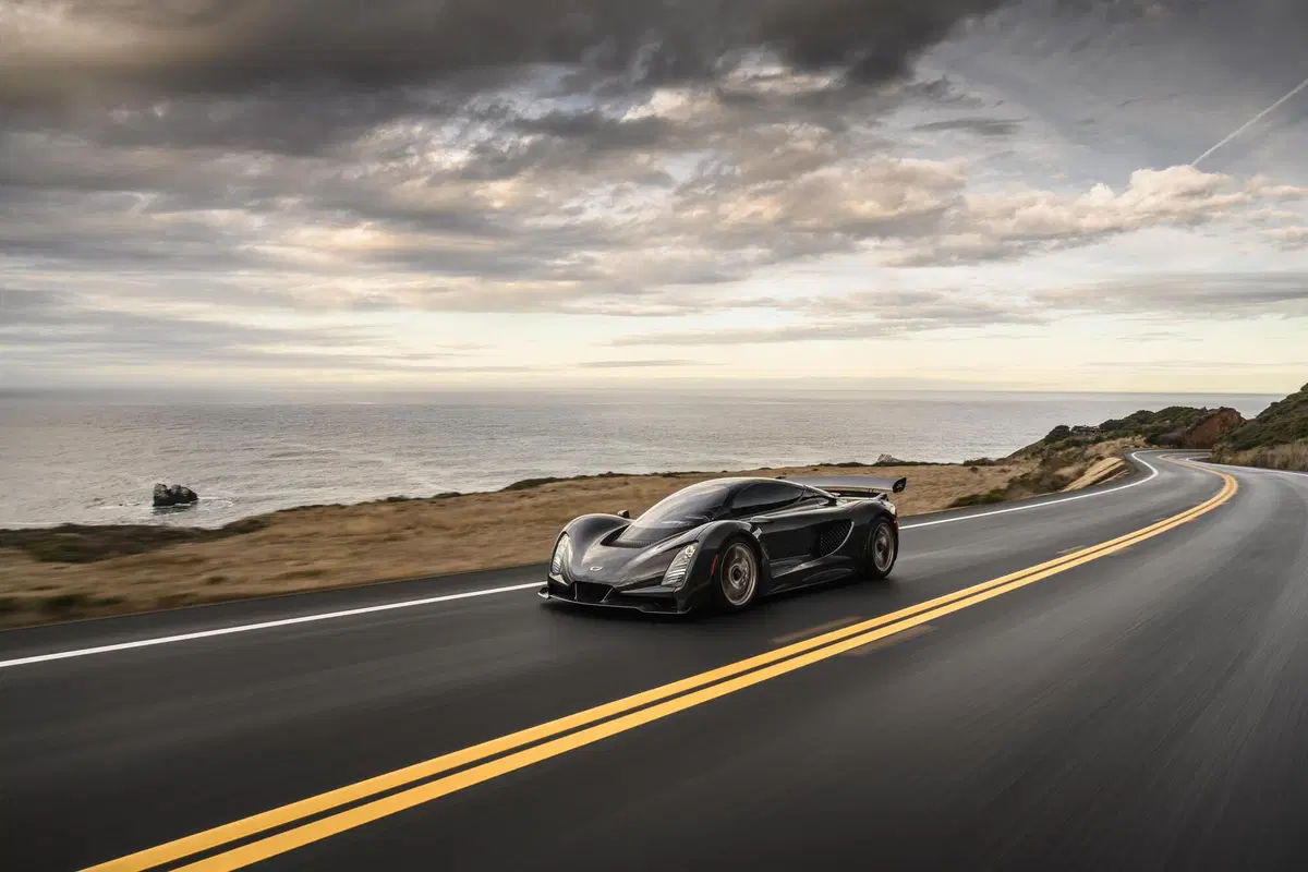 Czinger 21C, i dettagli tecnici della hypercar ibrida da 432 km/h (10)