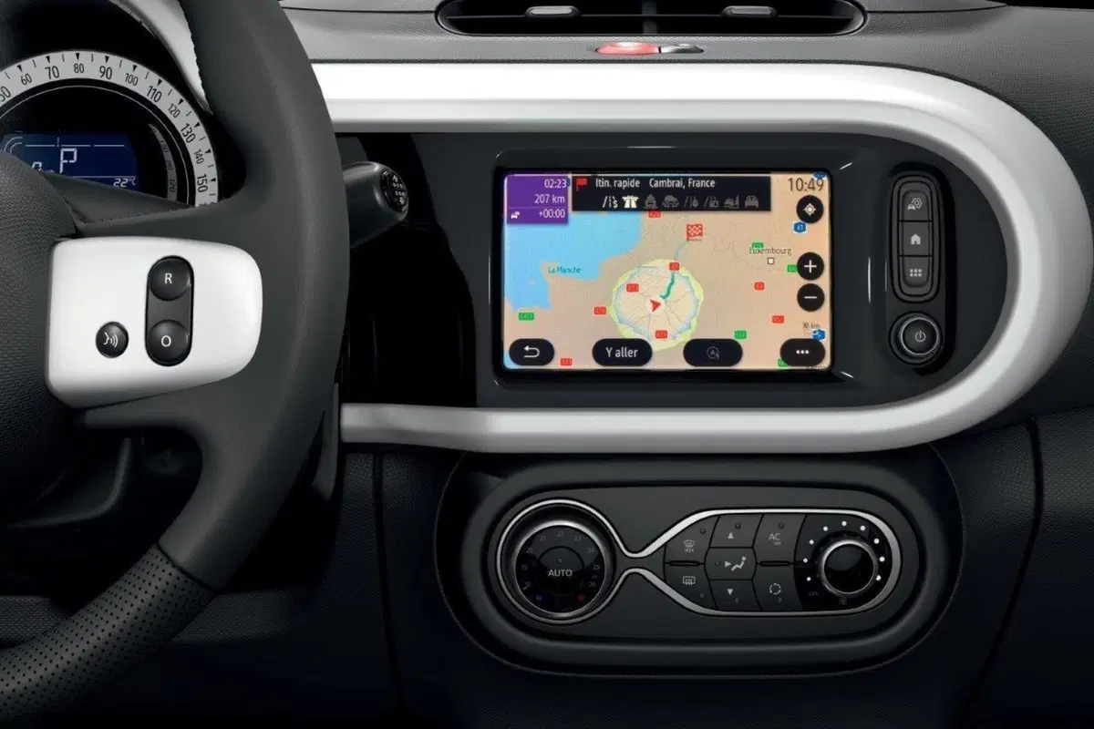 Renault Twingo Z.E., la compatta diventa elettrica (13)