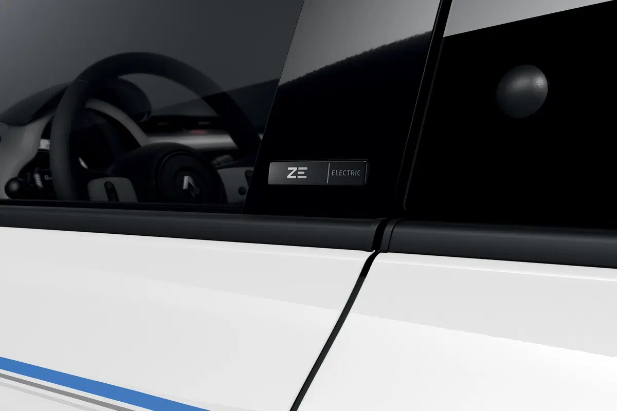 Renault Twingo Z.E., la compatta diventa elettrica (8)