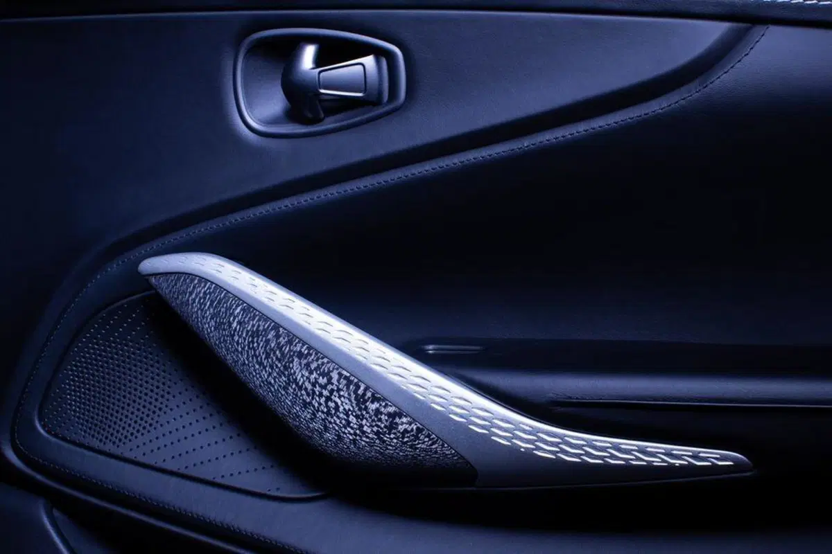 Aston Martin DBX: ecco le personalizzazioni “Q by Aston Martin” (6)
