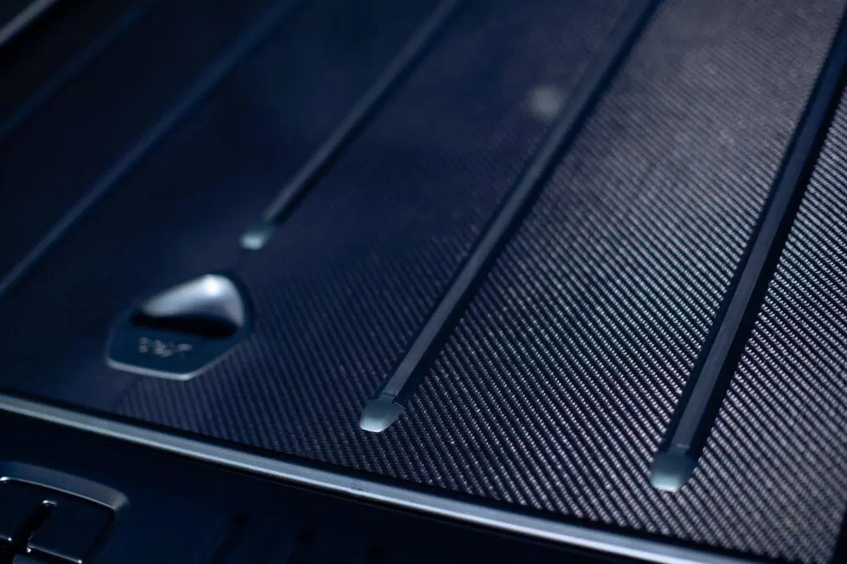 Aston Martin DBX: ecco le personalizzazioni “Q by Aston Martin” (8)