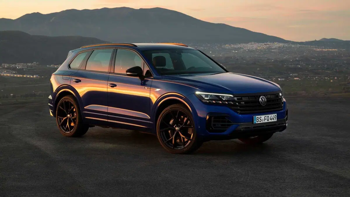 Volkswagen Touareg R, debutto al Salone di Ginevra 2020 (5)