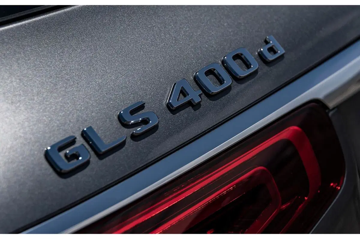 Nuova Mercedes-Benz GLS, è davvero la Classe S dei Suv? [Video] (10)