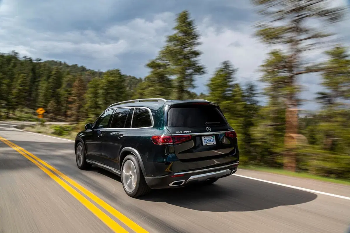 Nuova Mercedes-Benz GLS, è davvero la Classe S dei Suv? [Video] (12)