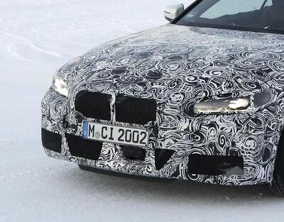Nuova BMW Serie 4: avvistata con la maxi griglia [Foto spia]