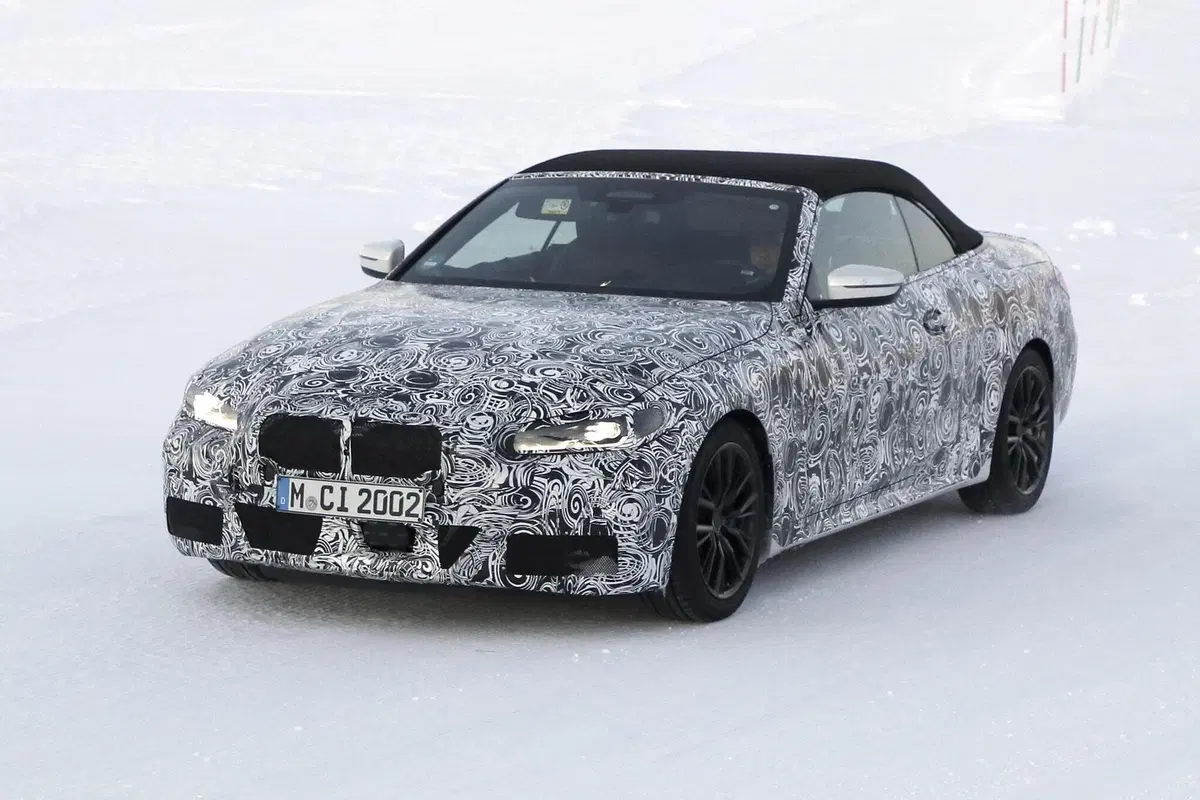 Nuova BMW Serie 4: avvistata con la maxi griglia [Foto spia] (5)