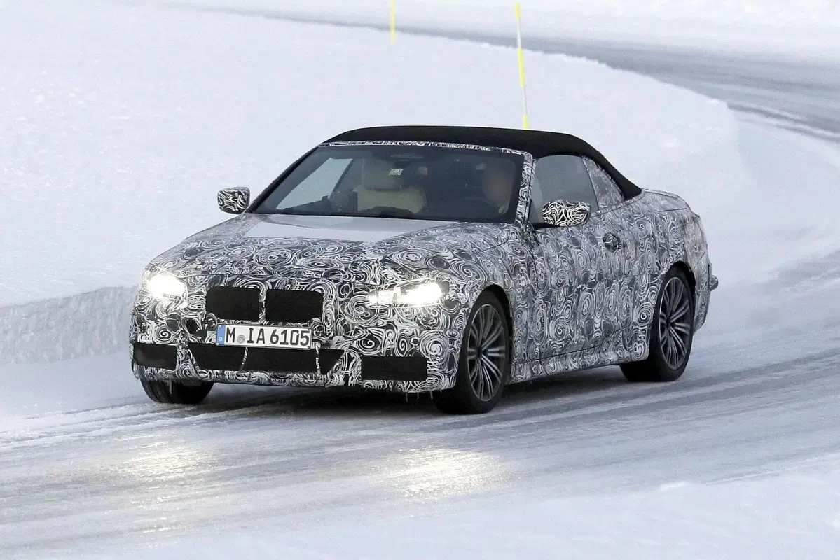 Nuova BMW Serie 4: avvistata con la maxi griglia [Foto spia] (12)