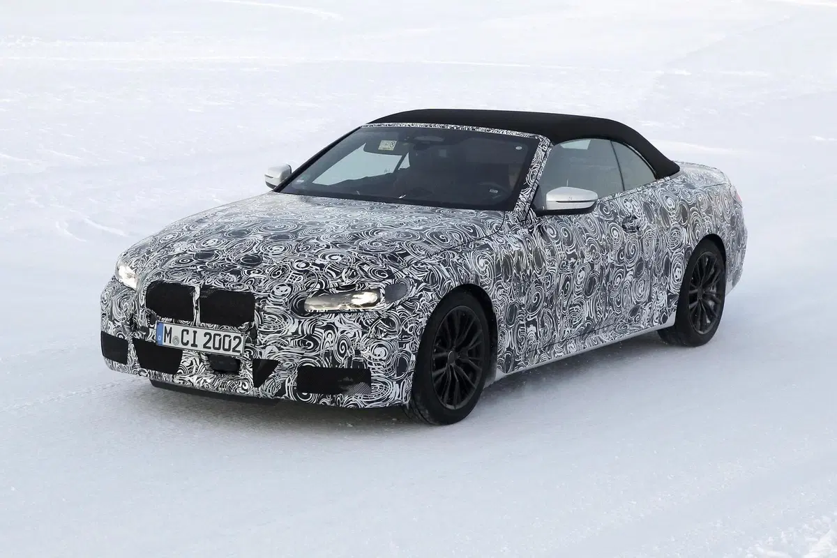 Nuova BMW Serie 4: avvistata con la maxi griglia [Foto spia] (14)