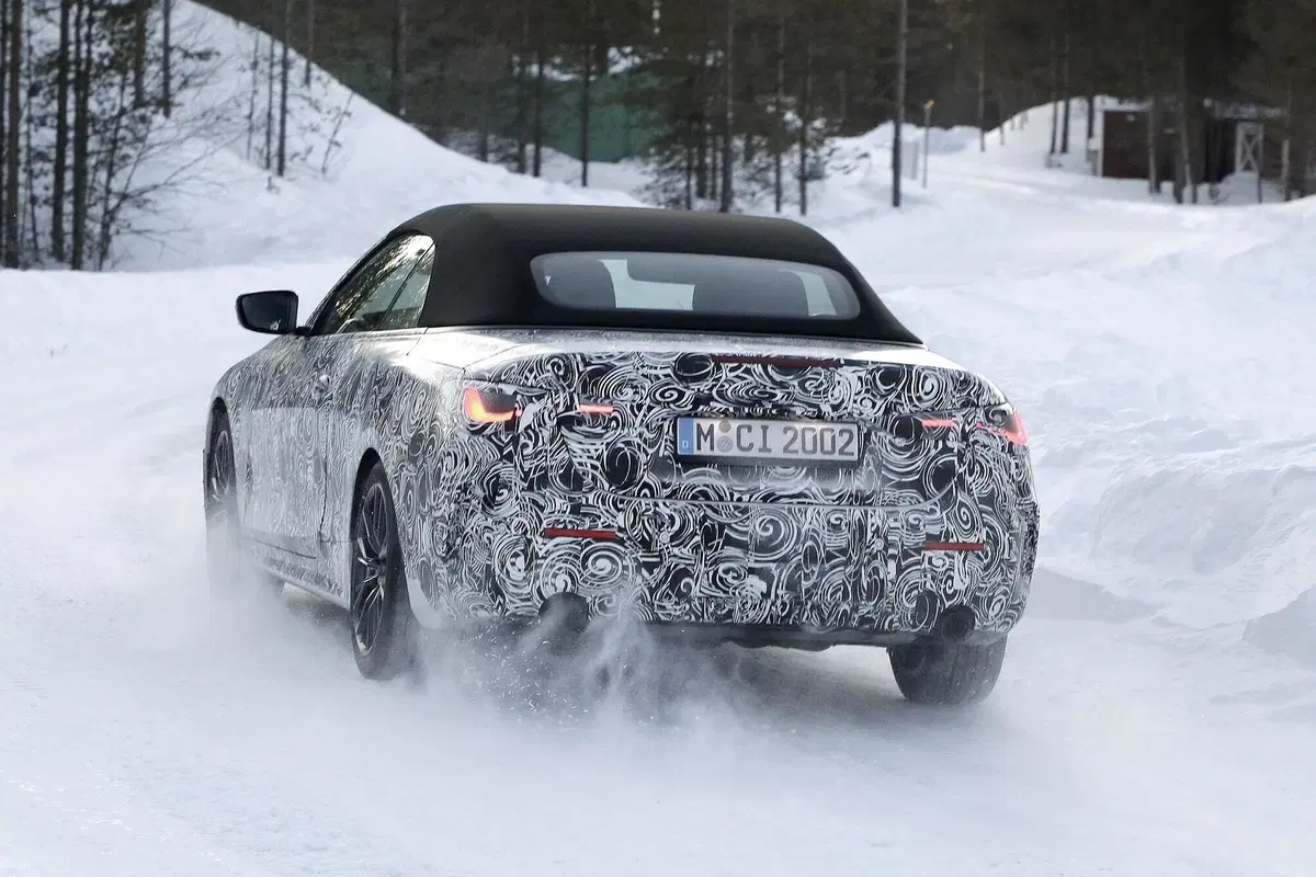 Nuova BMW Serie 4: avvistata con la maxi griglia [Foto spia] (4)