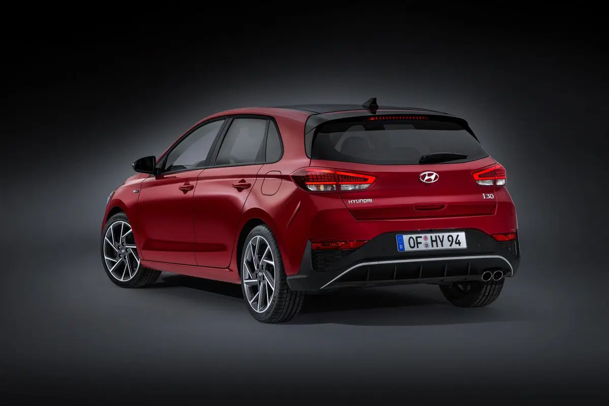Hyundai i30 2020: restyling e motori mild hybrid, anche diesel (2)