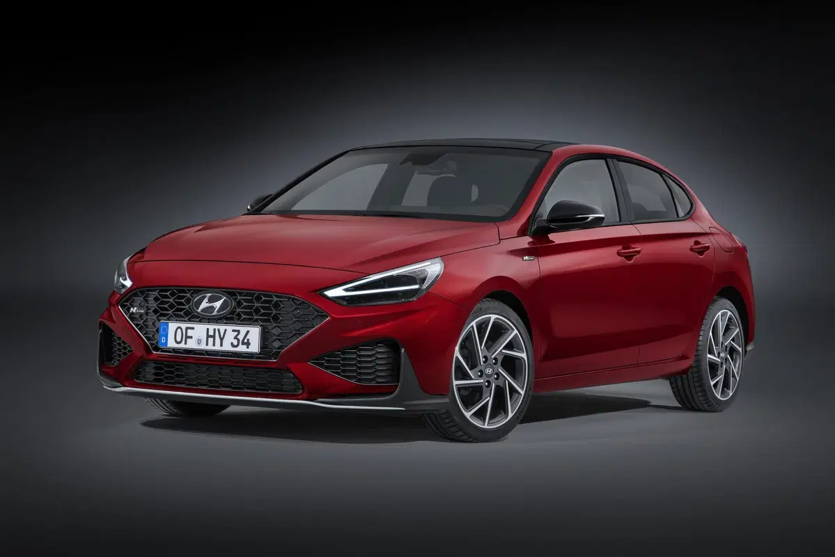 Hyundai i30 2020: restyling e motori mild hybrid, anche diesel (5)