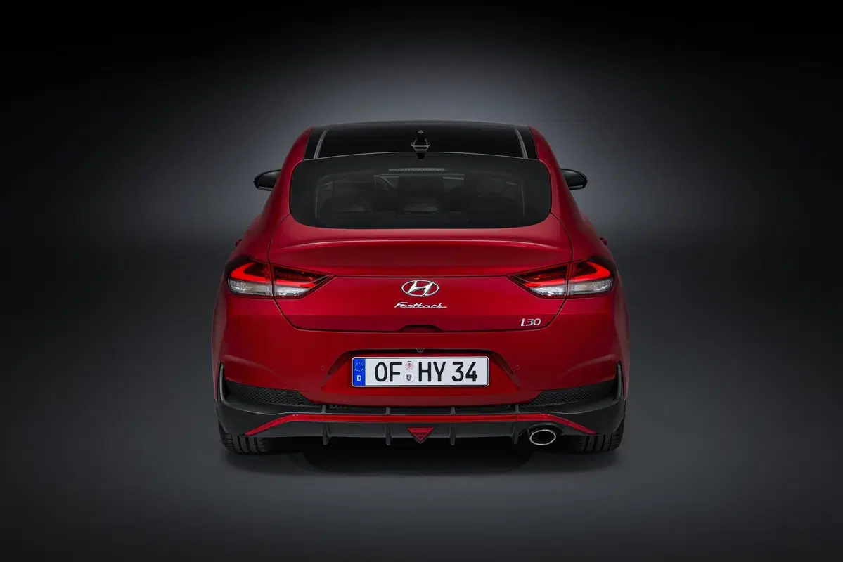 Hyundai i30 2020: restyling e motori mild hybrid, anche diesel (6)