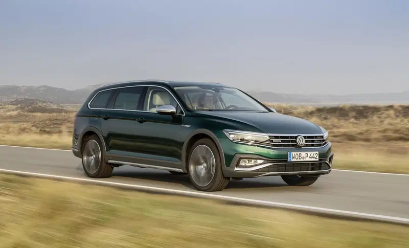 Volkswagen Passat Variant 2.0 TDI 190 CV DSG Highline BlueMotion Tech.