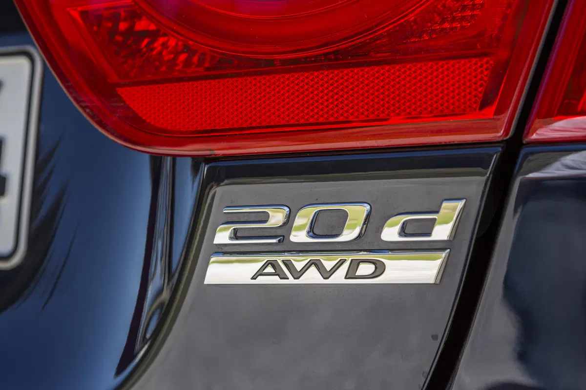 Jaguar AWD: la trazione integrale arriva su XE e XF (18)