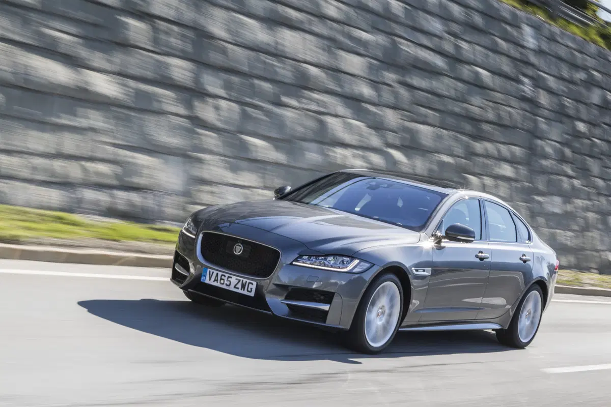 Jaguar AWD: la trazione integrale arriva su XE e XF (4)