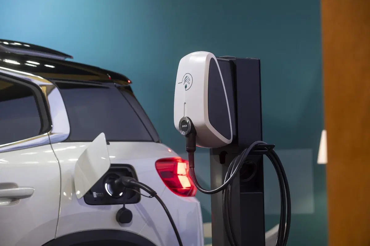 Citroën Ami: la microcar elettrica diventa realtà (2)