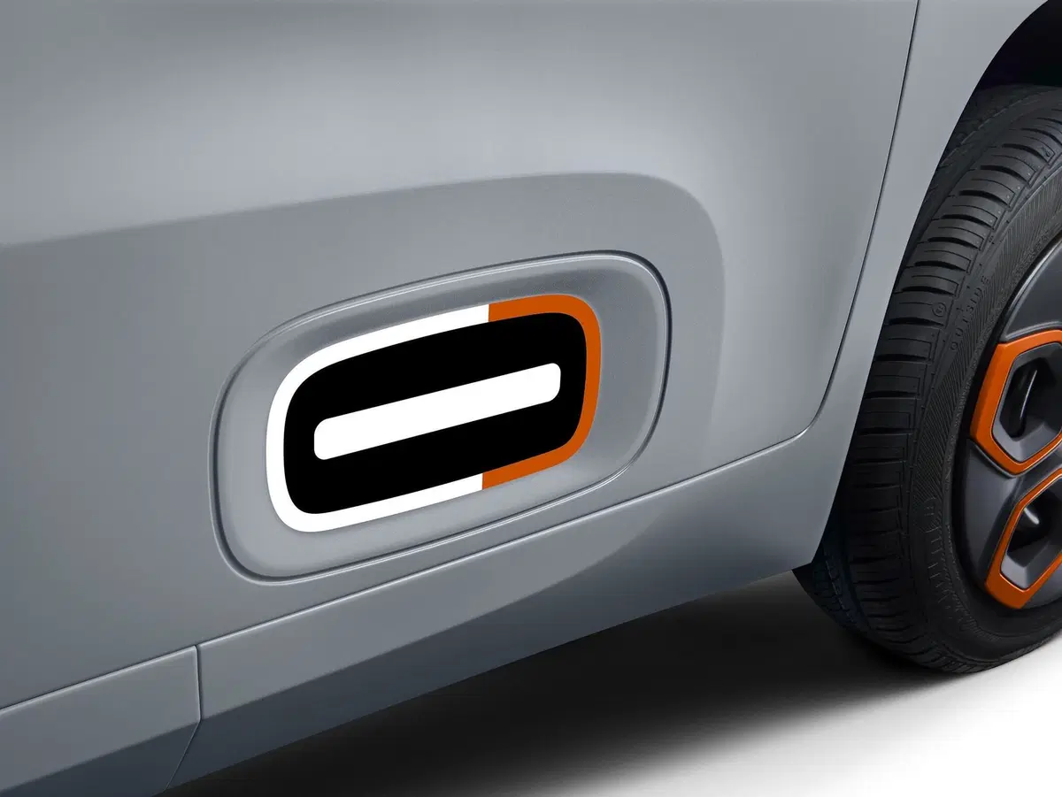 Citroën Ami: la microcar elettrica diventa realtà (11)