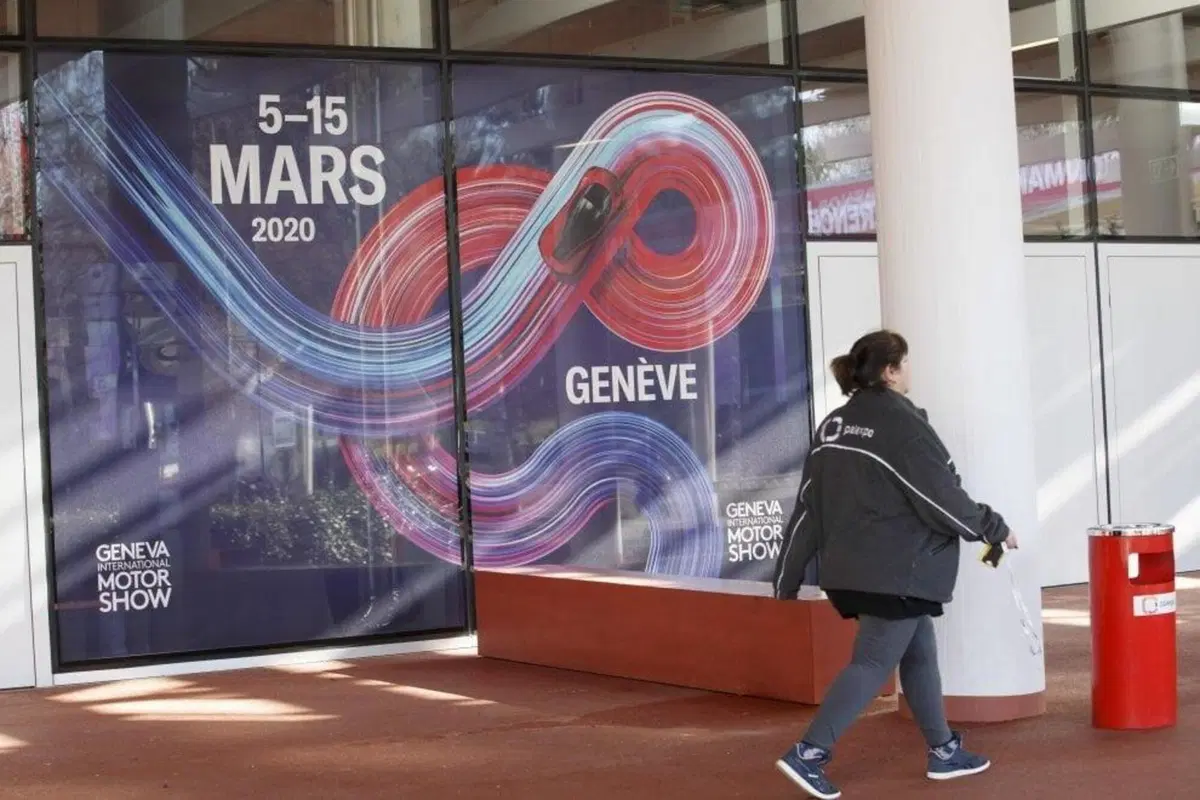 Salone di Ginevra 2020 cancellato: le foto degli stand in allestimento (2)