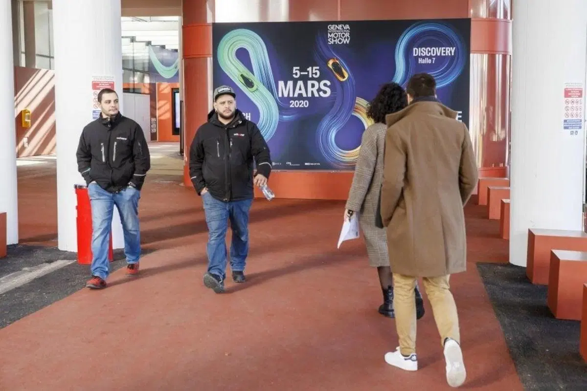 Salone di Ginevra 2020 cancellato: le foto degli stand in allestimento (3)