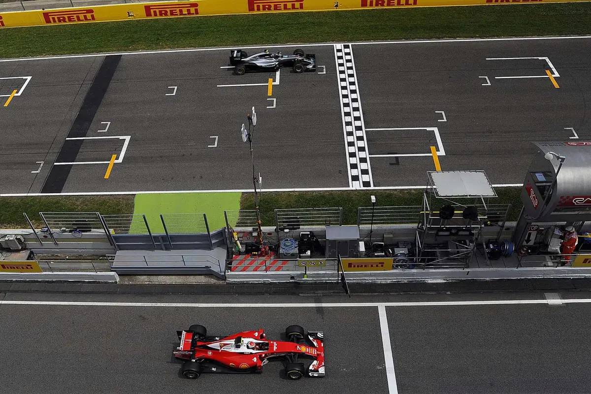 F1, Gp Spagna 2016, FP3: (8)