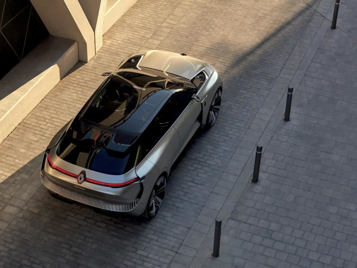 Renault Morphoz: concept elettrica al Salone di Ginevra 2020 (2)