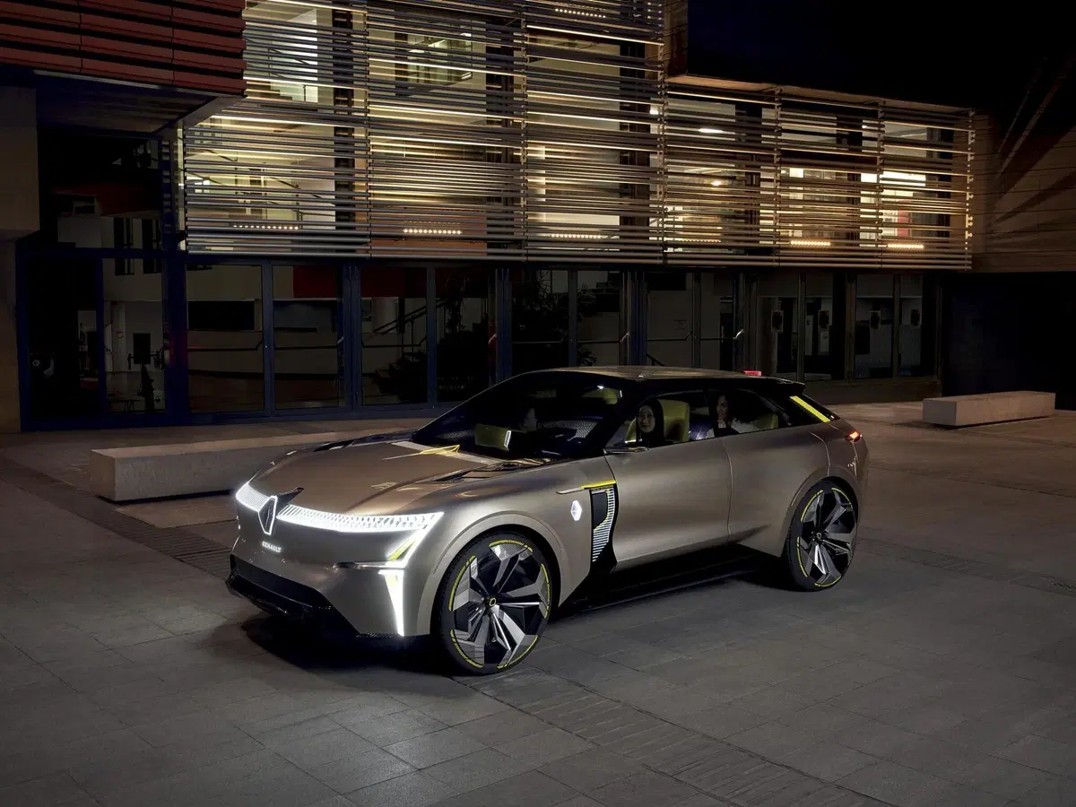 Renault Morphoz: concept elettrica al Salone di Ginevra 2020 (10)